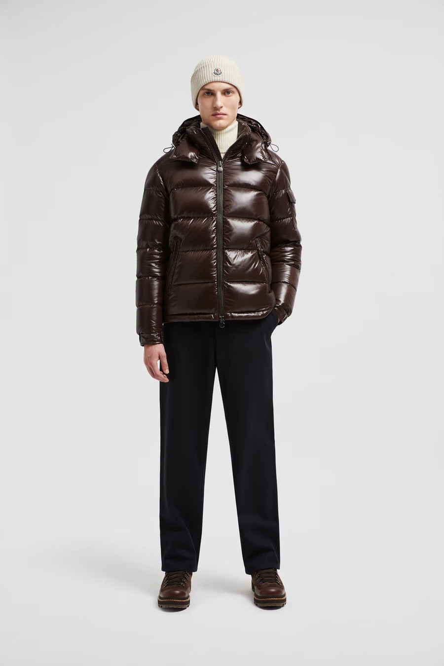 Doudoune courte à capuche Moncler Maya Maron foncé