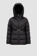 Doudoune courte Brosse à capuche et matelassage diagonal Moncler Noir